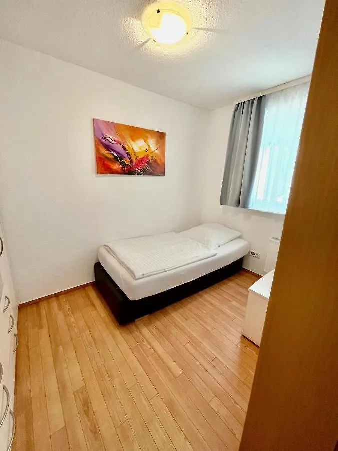 Apartment Fuer Vier Hannover